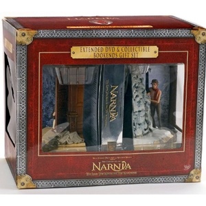 Pochette du DVD Le Monde de Narnia, Chapitre I : Le lion, la sorcière blanche et l'armoire magique - Edition Royale 4 DVD [inclus la figurine] 