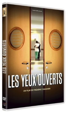 Pochette du DVD les YEUX OUVERTS 