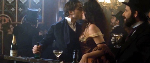 robert-pattinson-au-bar-jpg