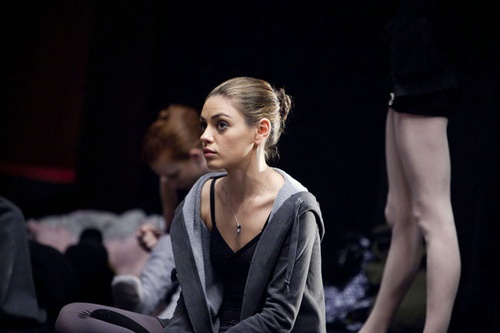 black swan   mila kunis 2