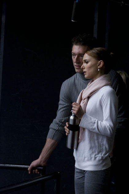 black swan   vincent cassel natalie portman