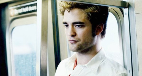 robert pattinson dans le metro