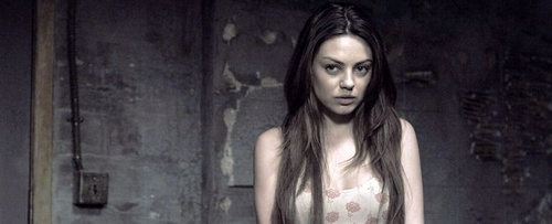 mila kunis dans le film le livre d eli