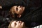 mia-wasikowska-et-henry-hopper-allonges-jpg