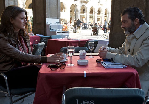 gina-carano-antonio-banderas-jpg