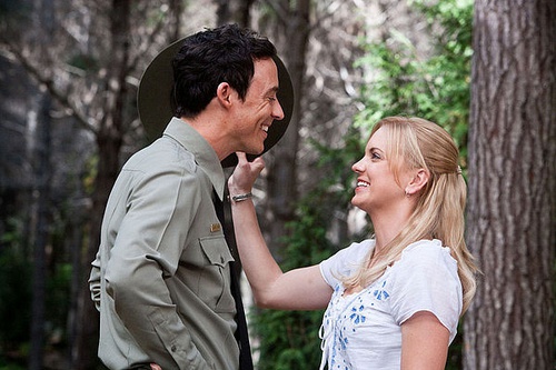 Tom Cavanagh et Anna Faris