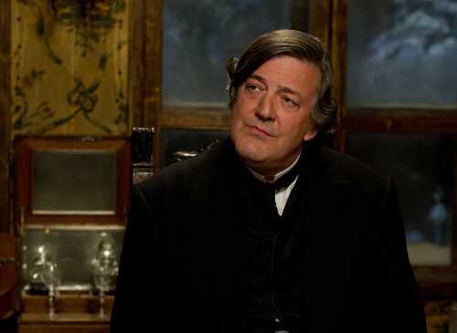 stephen-fry-mycroft-holmes-jpg