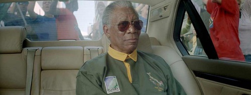 morgan freeman dans sa voiture
