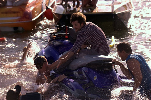 adam scott sur le jet ski