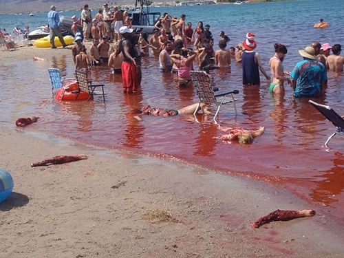 scene plage Piranha