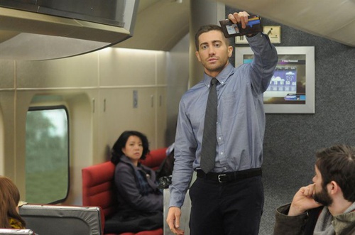 jake gyllenhaal l officier