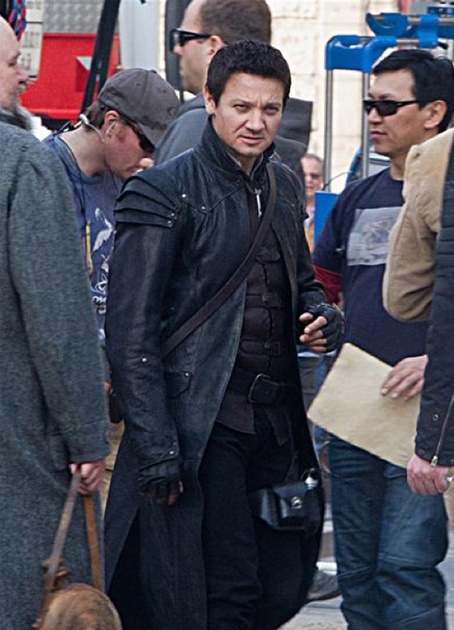 jeremy-renner-dans-hansel-et-gretel-jpg