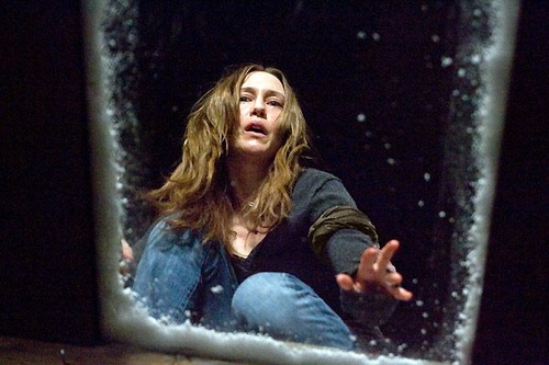 vera farmiga effray  e