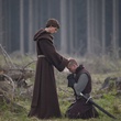 eddie redmayne a gauche
