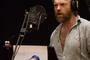 hugo-weaving-en-doublage-pour-happy-feet-2-jpg