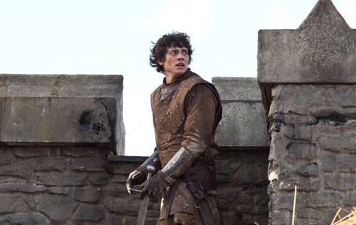 aneurin-barnard-jpg