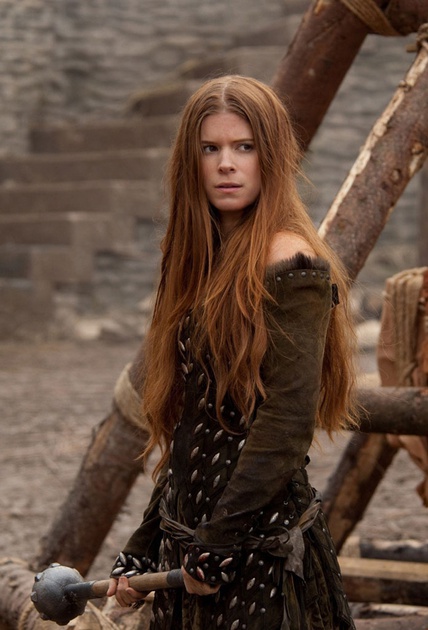 kate-mara-arme-en-main-jpg