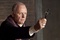 anthony hopkins croix a la main