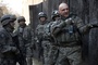 ralph-fiennes-et-ses-soldats-jpg