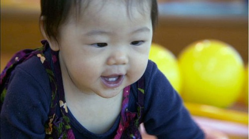 Bébé asiatique
