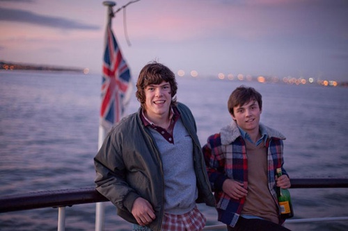 deux jeunes hommes