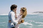 gaspard-proust-et-louise-bourgoin-dans-l-amour-dure-trois-ans-jpg