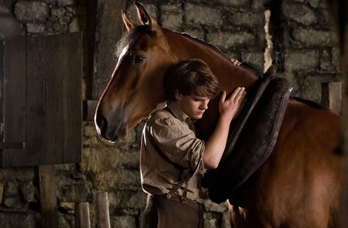 acteur-jeremy-irvine-jpg