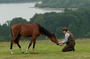 jeremy-irvine-et-son-cheval-jpg