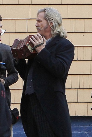 jeff-bridges-et-son-accordeon-png