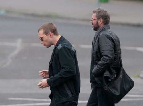 jay-courtney-sur-le-tournage-jpg