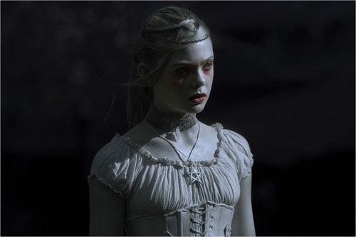 le-fantome-elle-fanning-jpg