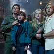 kyle-chandler-joel-courtney-elle-fanning-ron-eldard-jpg