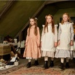 trois-petites-filles-jpg