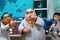 photo 2 du film les chimpanz s de l espace 2