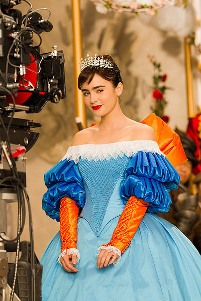 lily-collins-jpg