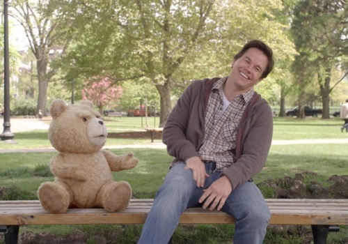 ted-et-mark-wahlberg-au-parc-jpg