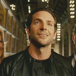 bradley cooper au centre