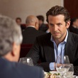 bradley  cooper au restaurant