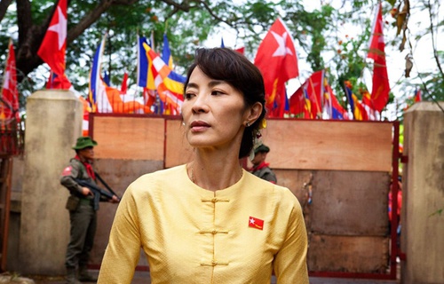 michelle-yeoh-dans-the-lady-jpg