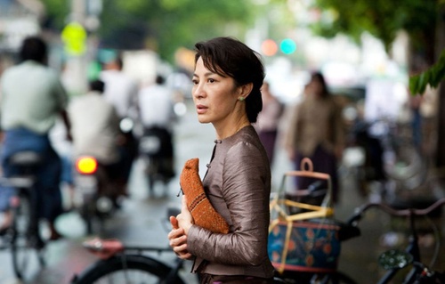 michelle-yeoh-heroine-de-the-lady-jpg