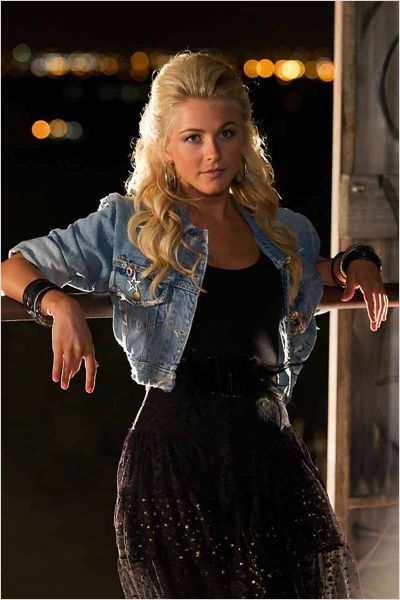 hough-julianne-jpg