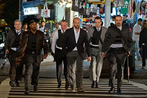 jason-statham-au-centre-jpg