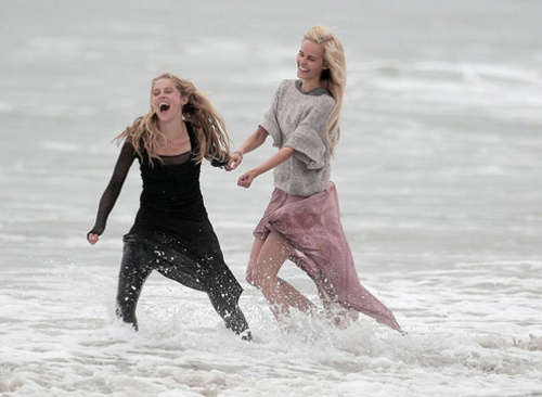 teresa-palmer-isabel-lucas-png
