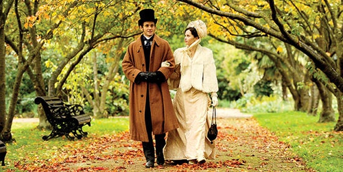 hugh-dancy-et-felicity-jones-tournage-du-film-oh-my-god-jpg