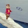 alvin-sur-une-corde-de-bateau-alvin-et-les-chipmunks-jpg