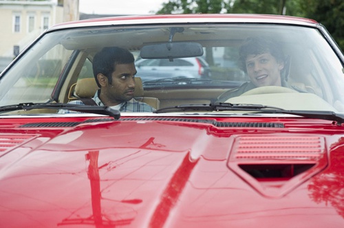 aziz-ansari-et-jesse-eisenberg-pour-30-minutes-maximum-jpg