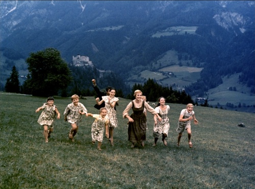 julie-andrews-court-jpg