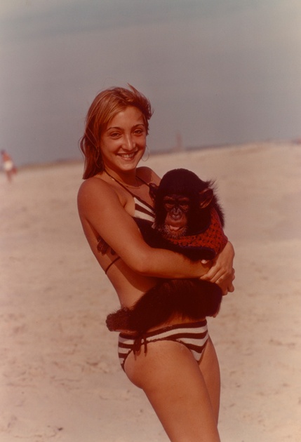 nim-dans-les-bras-d-une-femme-jpg