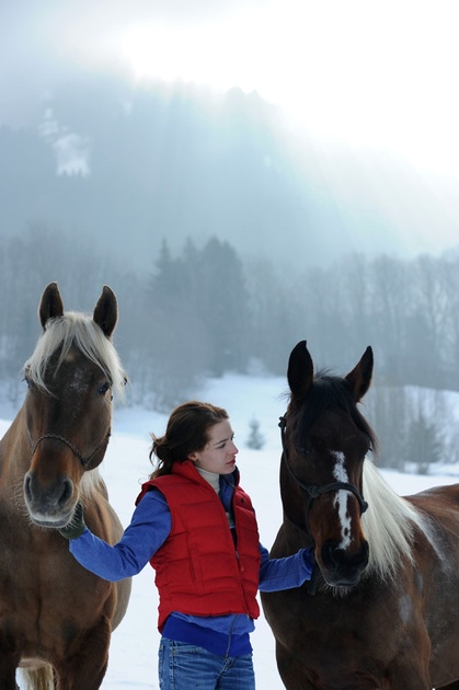 esther-comar-et-ses-chevaux-jpg