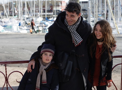 thierry-neuvic-son-fils-et-sa-fille-jpg